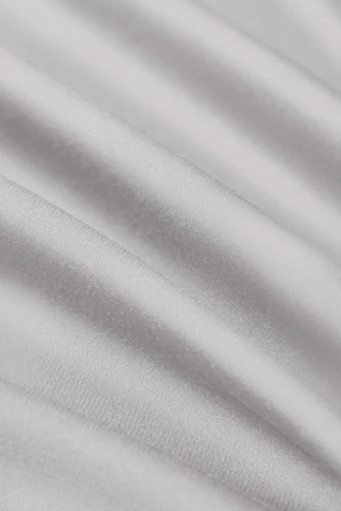 7792.